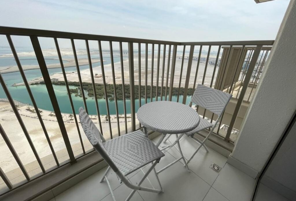 Furnished 1 bedroom apartment with sea view for sale in Reflection Tower B, Shams Abu Dhabi, Al Reem Island.