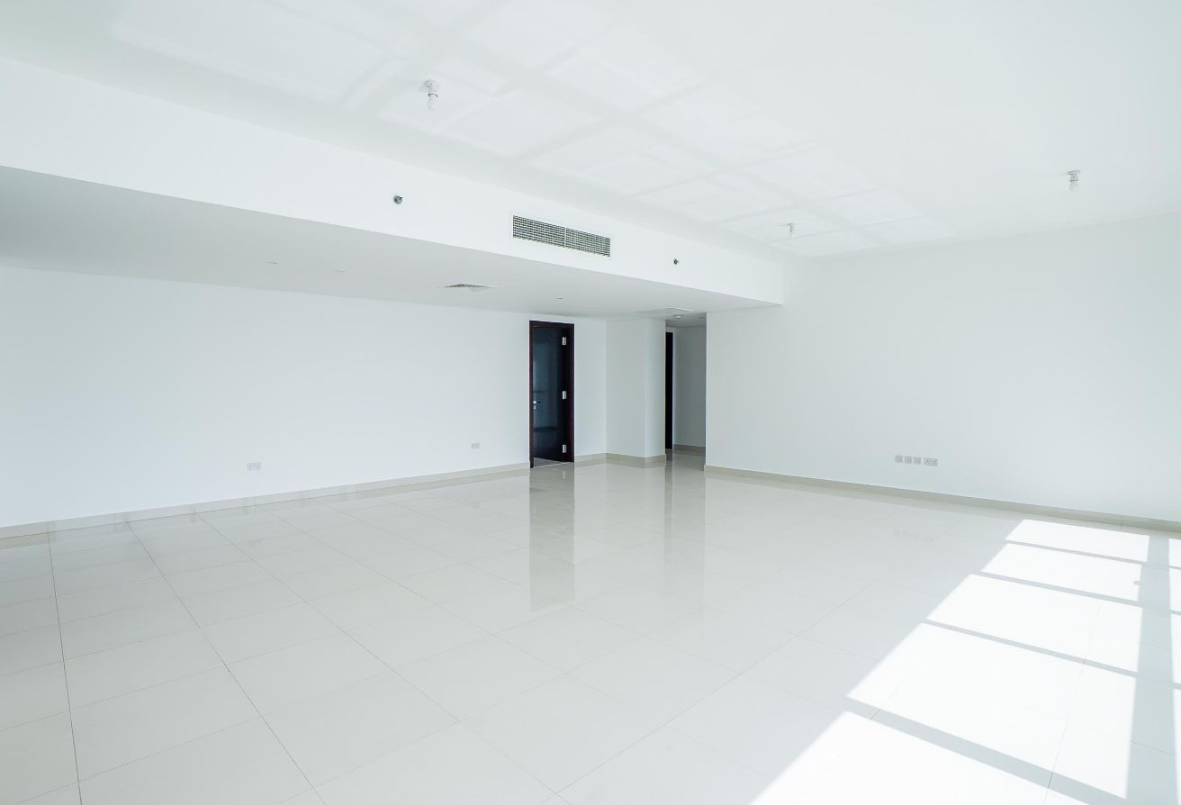 Marina Square 3 bedroom apartment with maid room and marina view