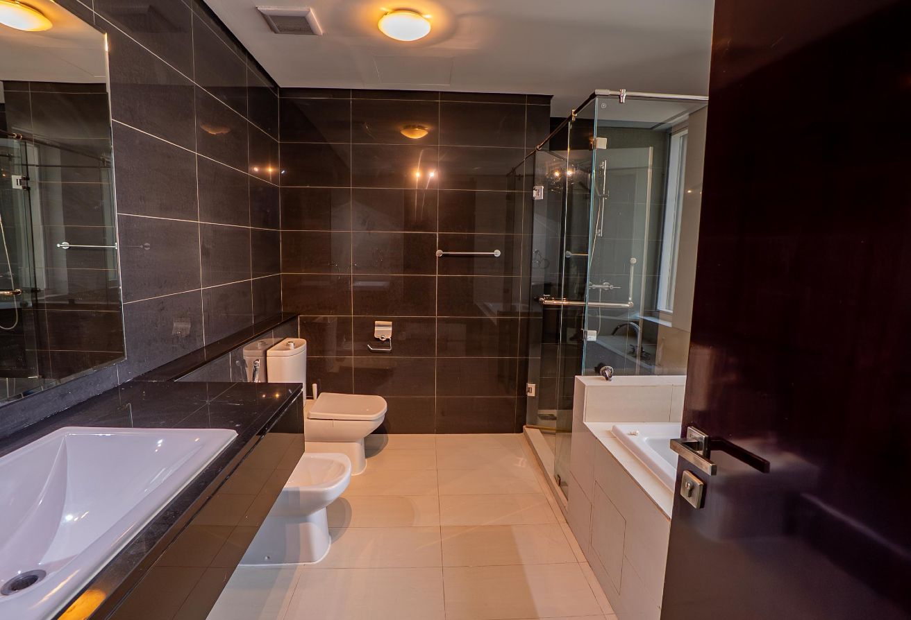 Marina Square 3 bedroom apartment with maid room and marina view