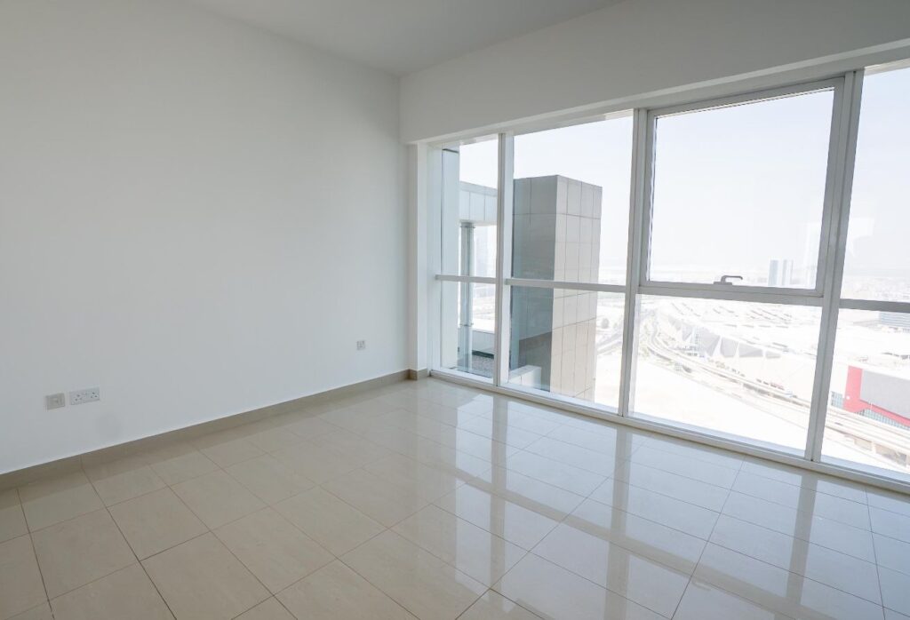 Marina Square 3 bedroom apartment with maid room and marina view