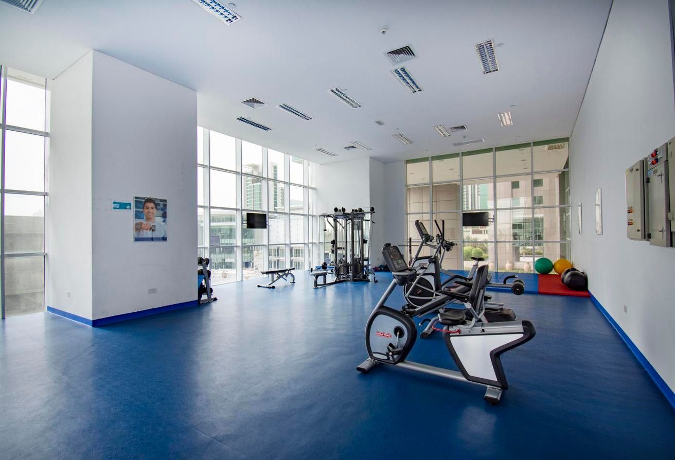 4 bedroom marina view apartment in Al Durrah Tower Marina Square