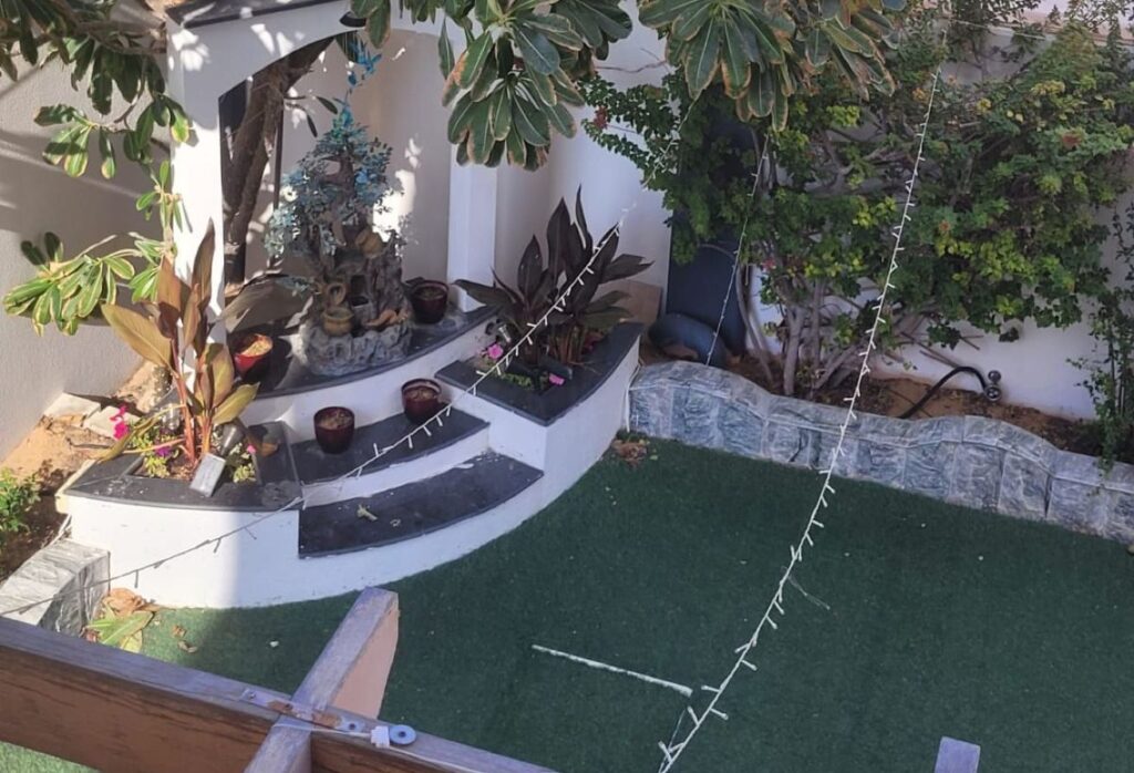 Al Reef Villas 5 bedroom villa private pool Mediterranean Abu Dhabi