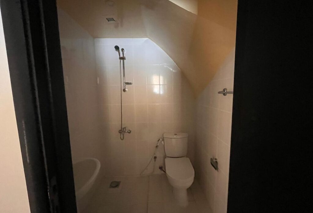 Upgraded 5 bedroom villa with private pool in Al Reef Villas Abu Dhabi