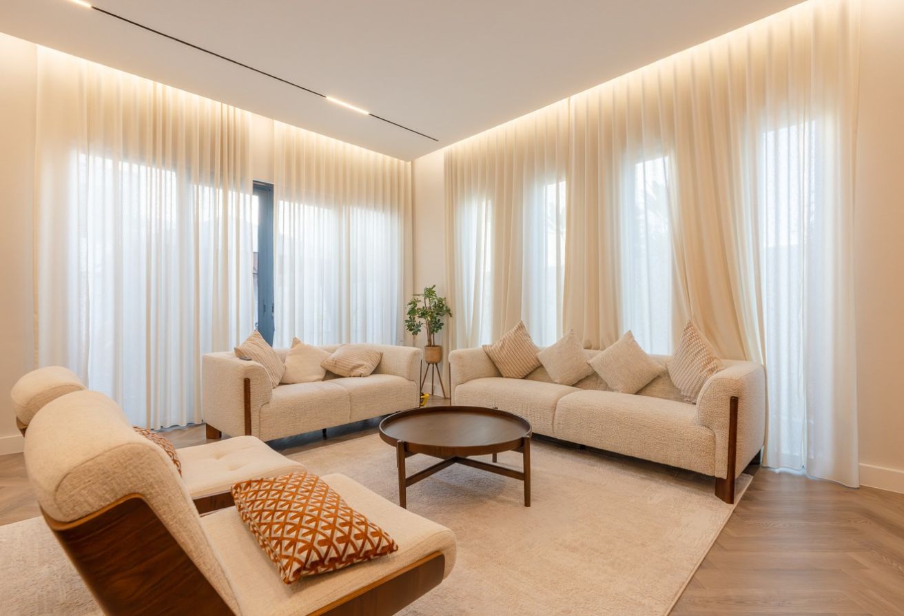 Fully furnished 4 bedroom villa for sale in Noya Luma Yas Island