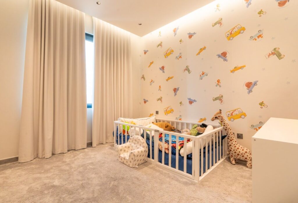 Fully furnished 4 bedroom villa for sale in Noya Luma Yas Island