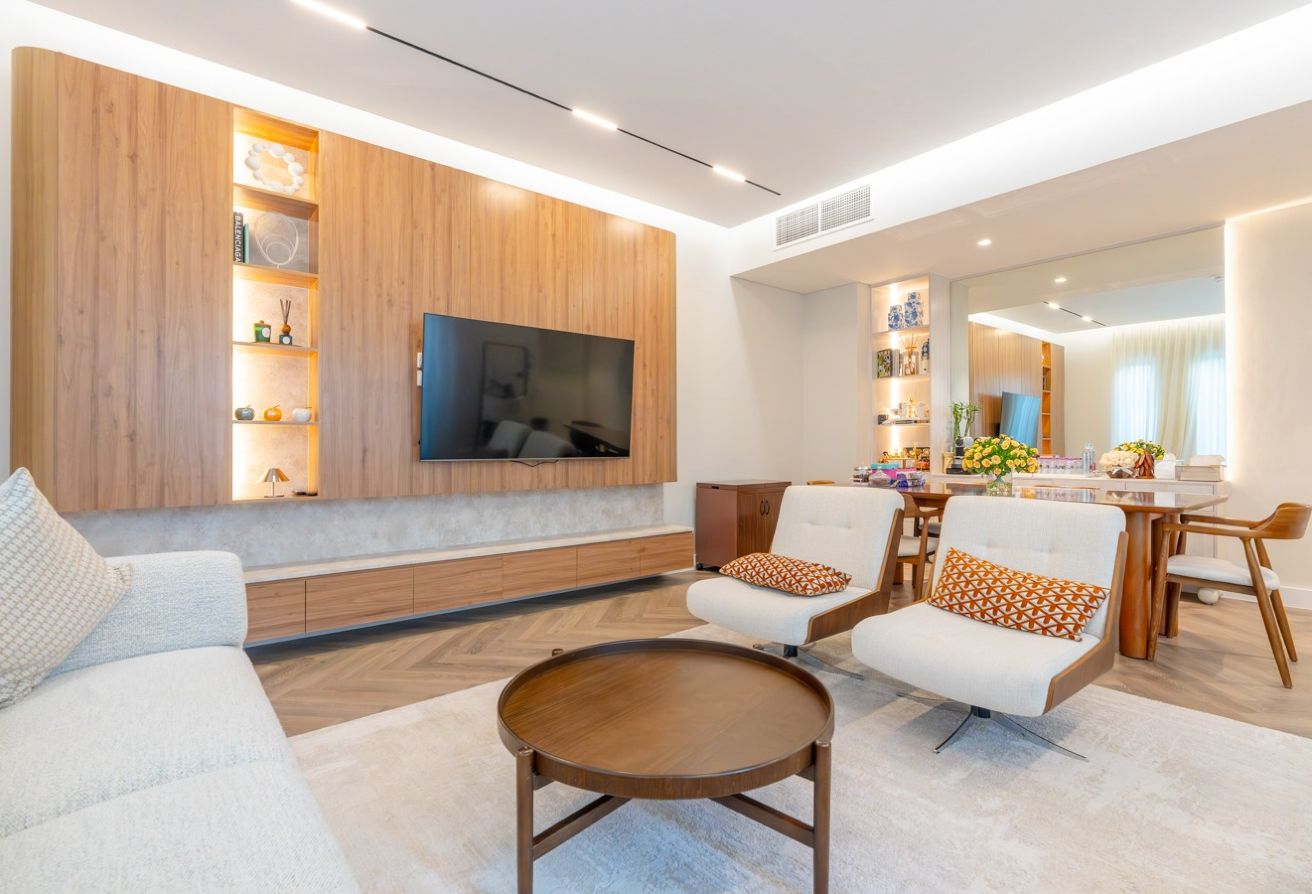 Fully furnished 4 bedroom villa for sale in Noya Luma Yas Island