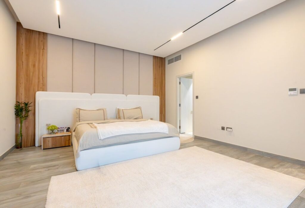 Fully furnished 4 bedroom villa for sale in Noya Luma Yas Island