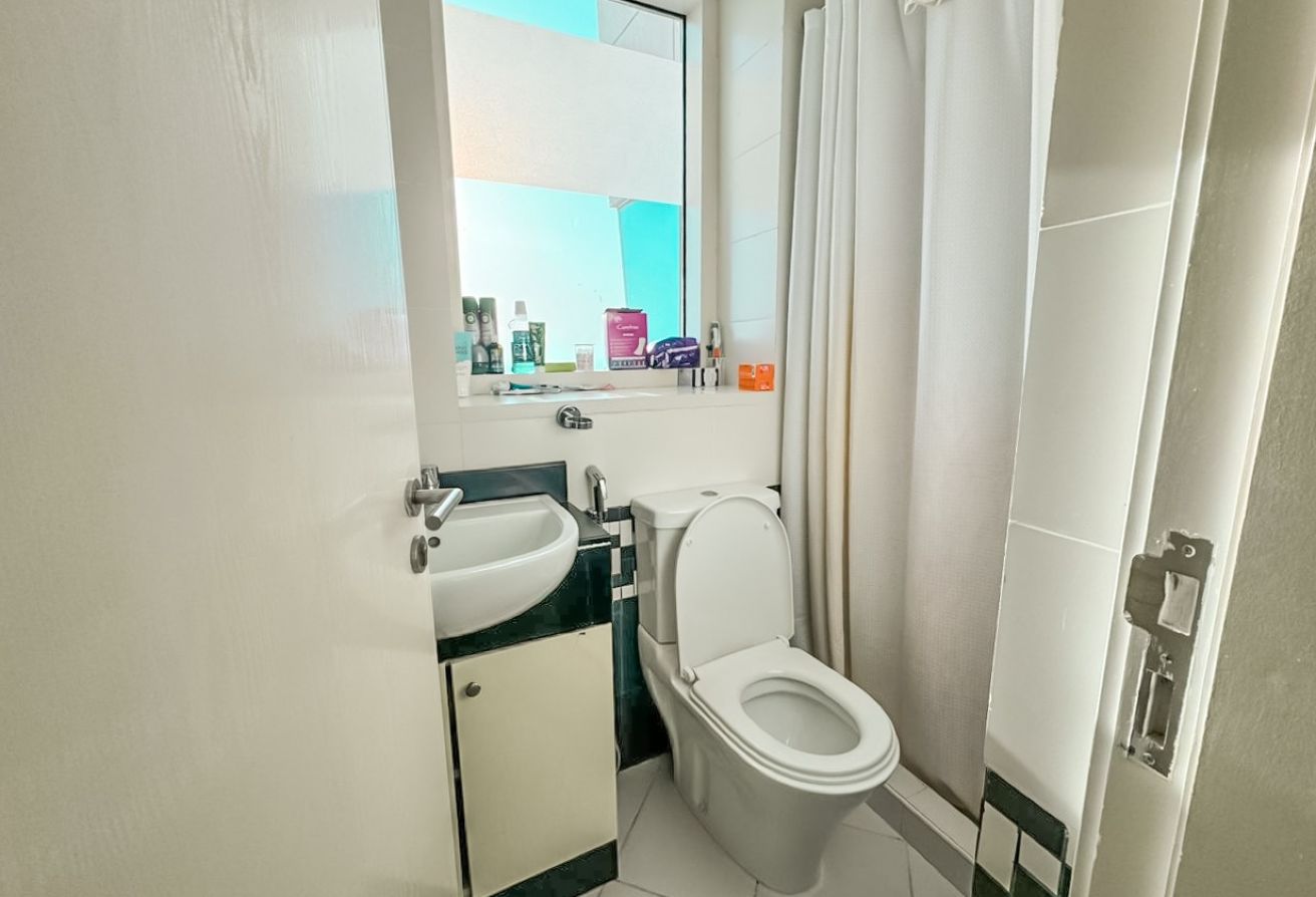 2 bedroom waterfront apartment Oceanscape Al Reem Island