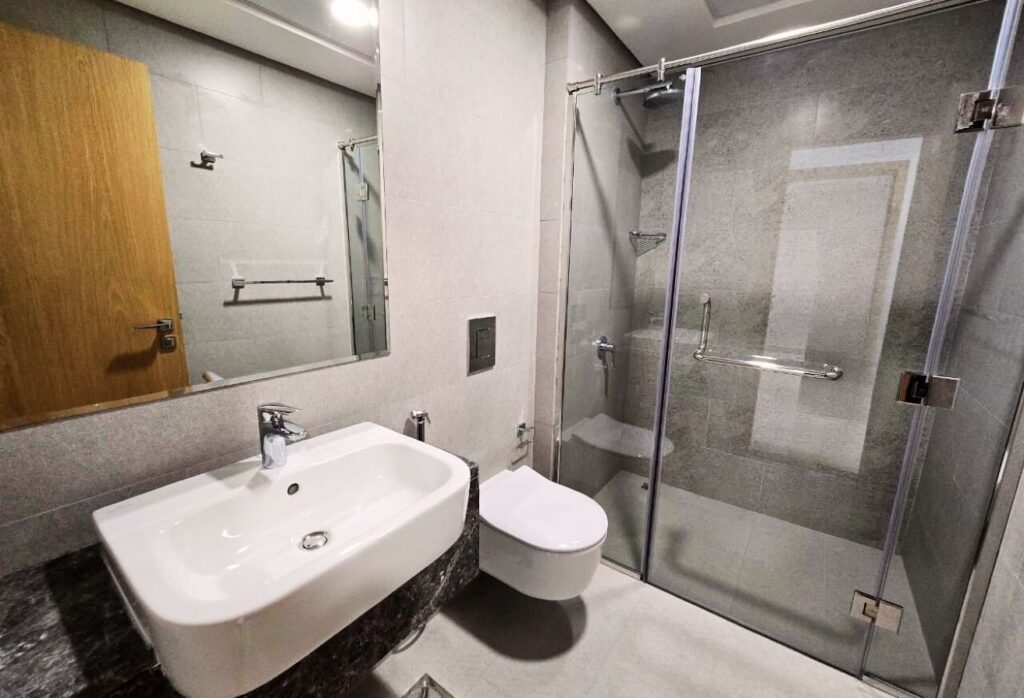 Radiant Viewz 3 bedroom apartment canal view Al Reem Island