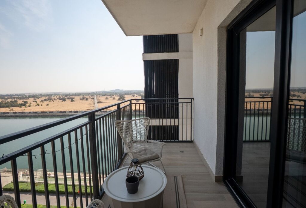 1 bedroom apartment Waters Edge Yas Island Abu Dhabi