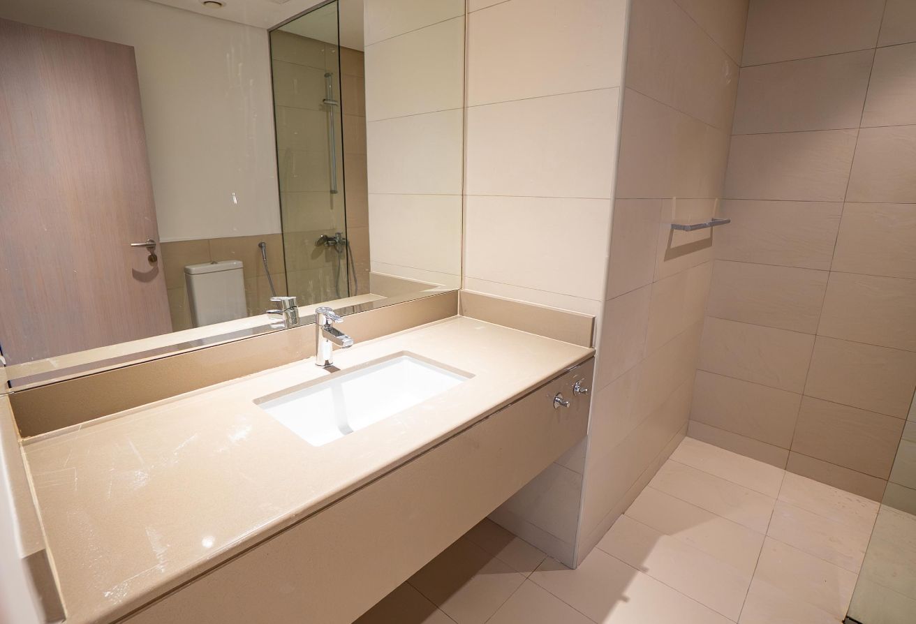 Waters Edge Yas Island 1 bedroom apartment with terrace