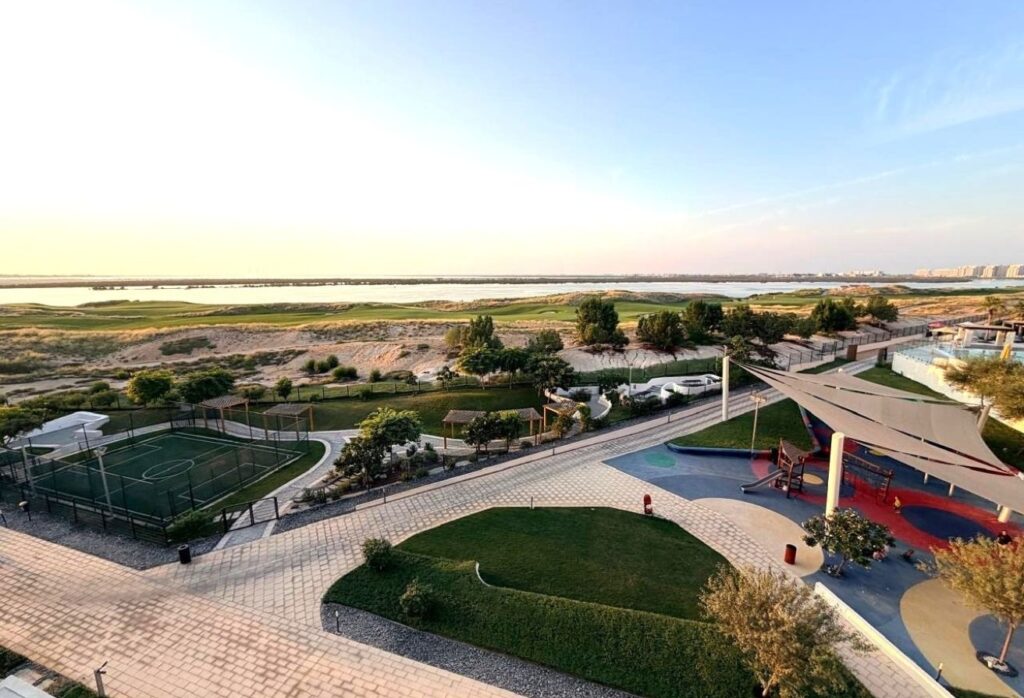 Mayan 1 Yas Island 3 bedroom apartment with beach and golf view