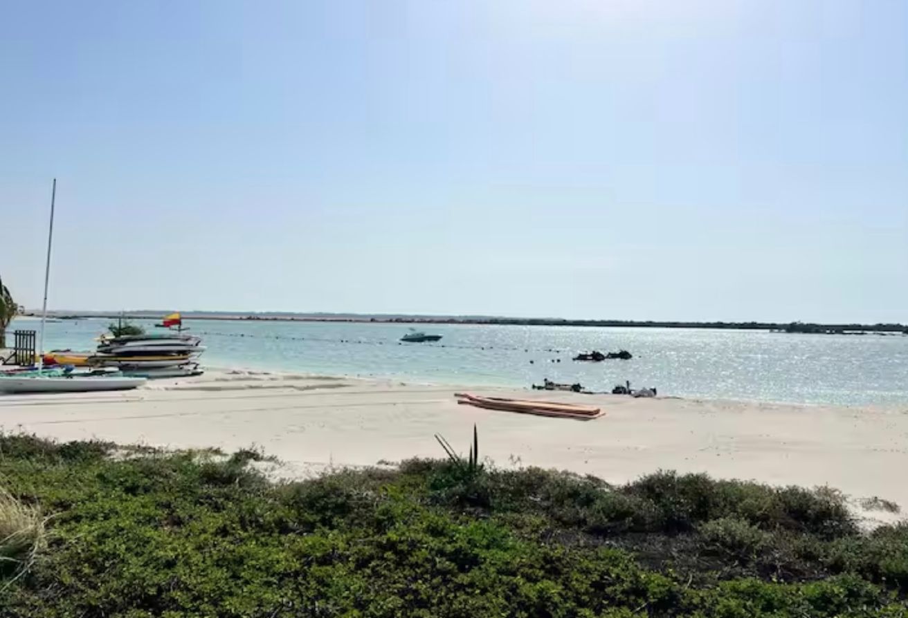 Mayan 1 Yas Island 3 bedroom apartment with beach and golf view