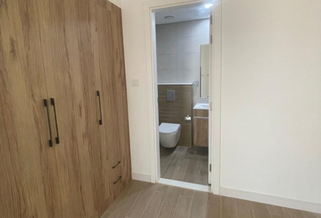 Oasis 2 Masdar City duplex apartment with balcony