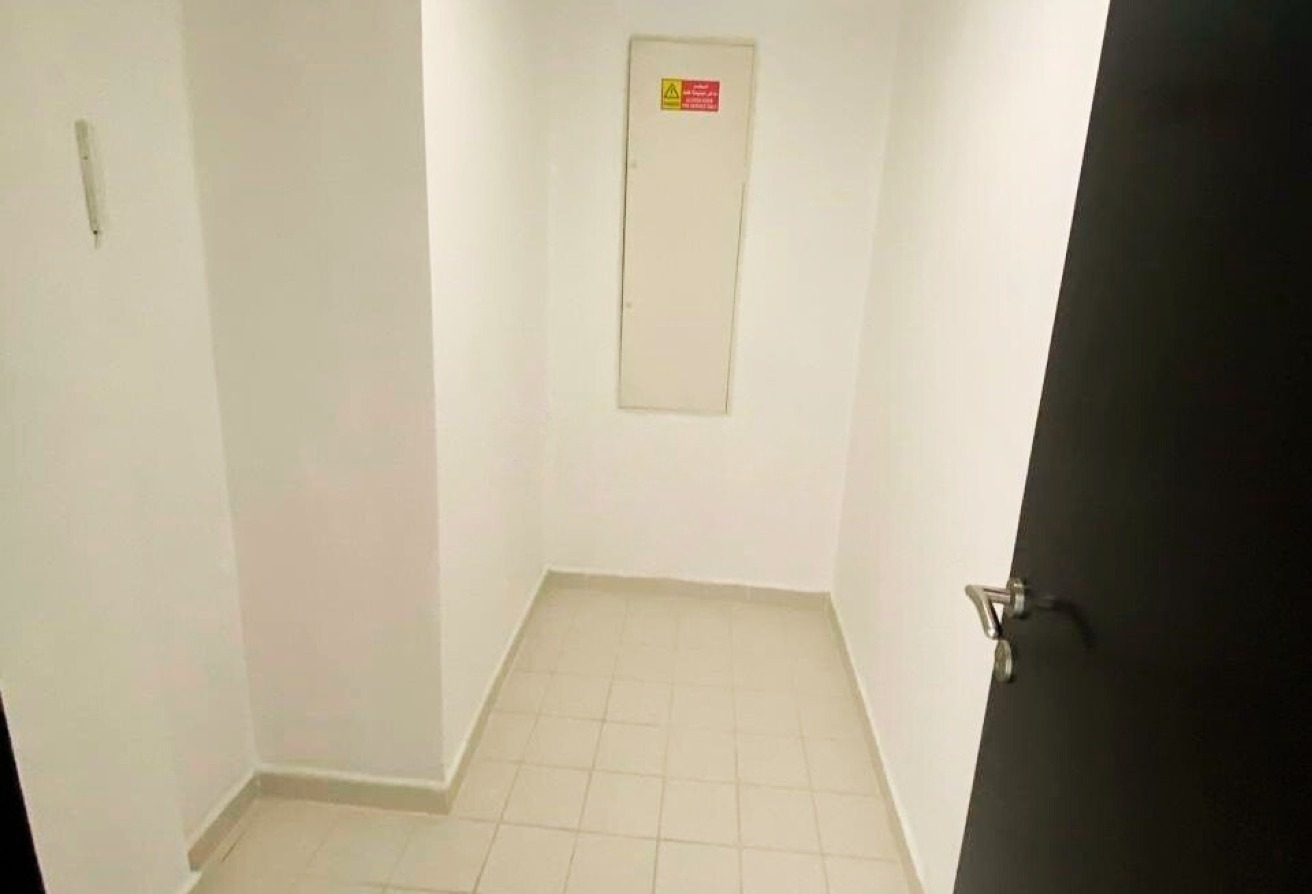 Al Reef apartment 2 bedroom investment Abu Dhabi ROI property