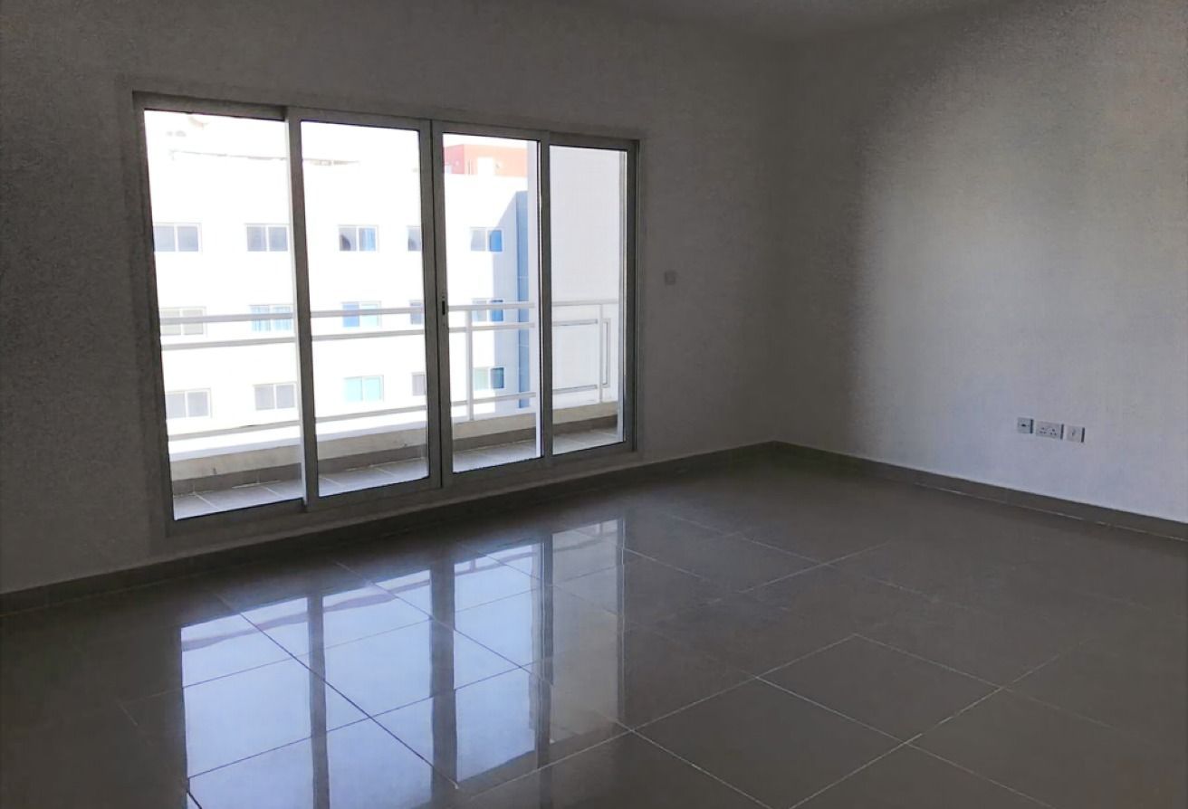 Al Reef Downtown 2 bedroom apartment balcony rent refund Abu Dhabi