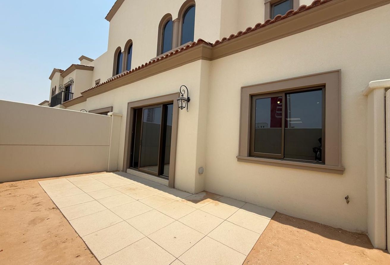Bloom Living Cordoba townhouse investment Abu Dhabi 2 bedroom