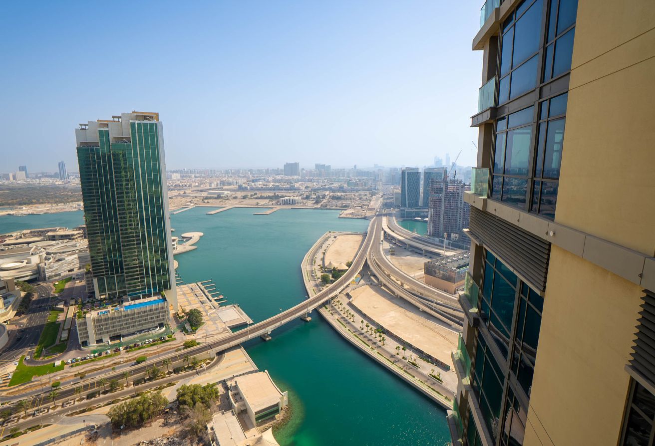 Canal Residence 1 bedroom apartment Al Reem Island terrace view