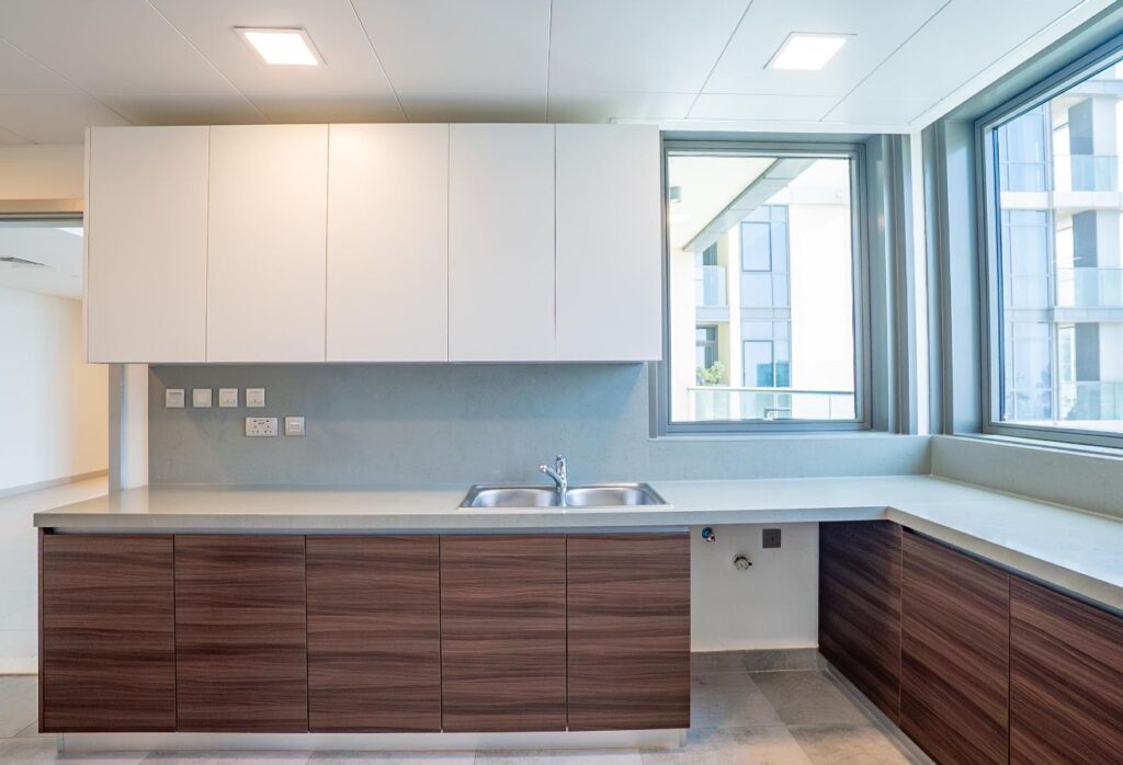 Canal Residence 2 bedroom maid apartment Al Reem Island balcony view