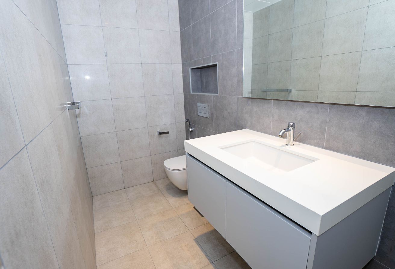 Canal Residence apartment Al Reem Island 2 bedroom investment canal view