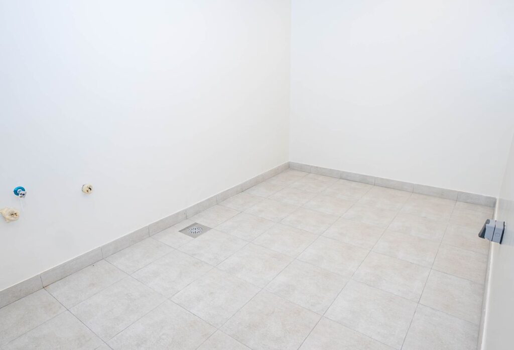 Canal Residence apartment Al Reem Island 2 bedroom investment canal view