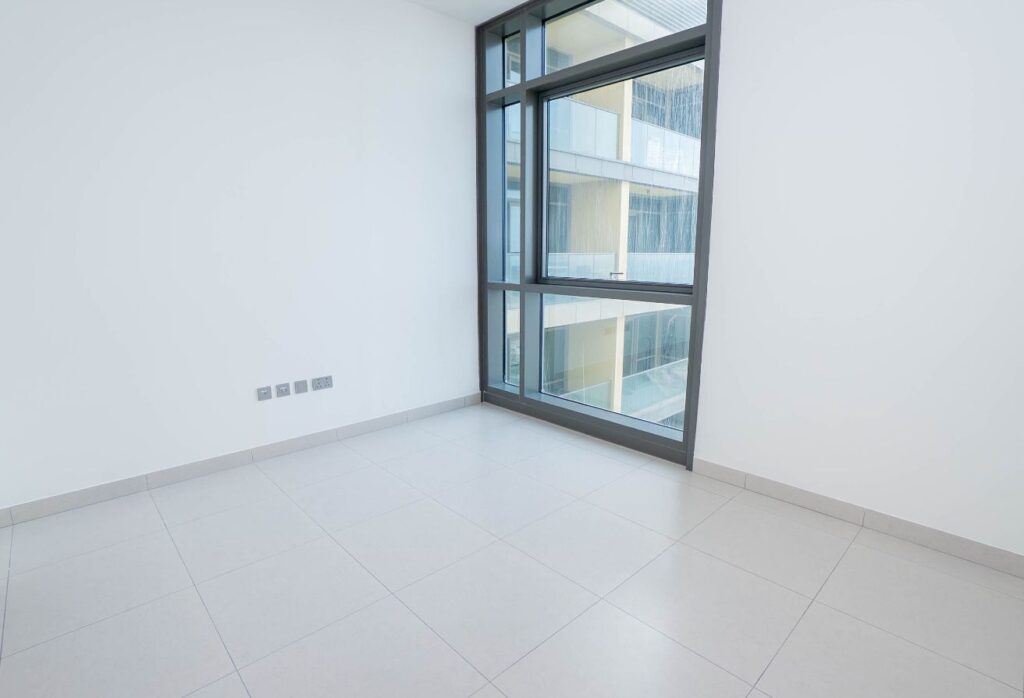 Canal Residence apartment Al Reem Island 2 bedroom investment canal view