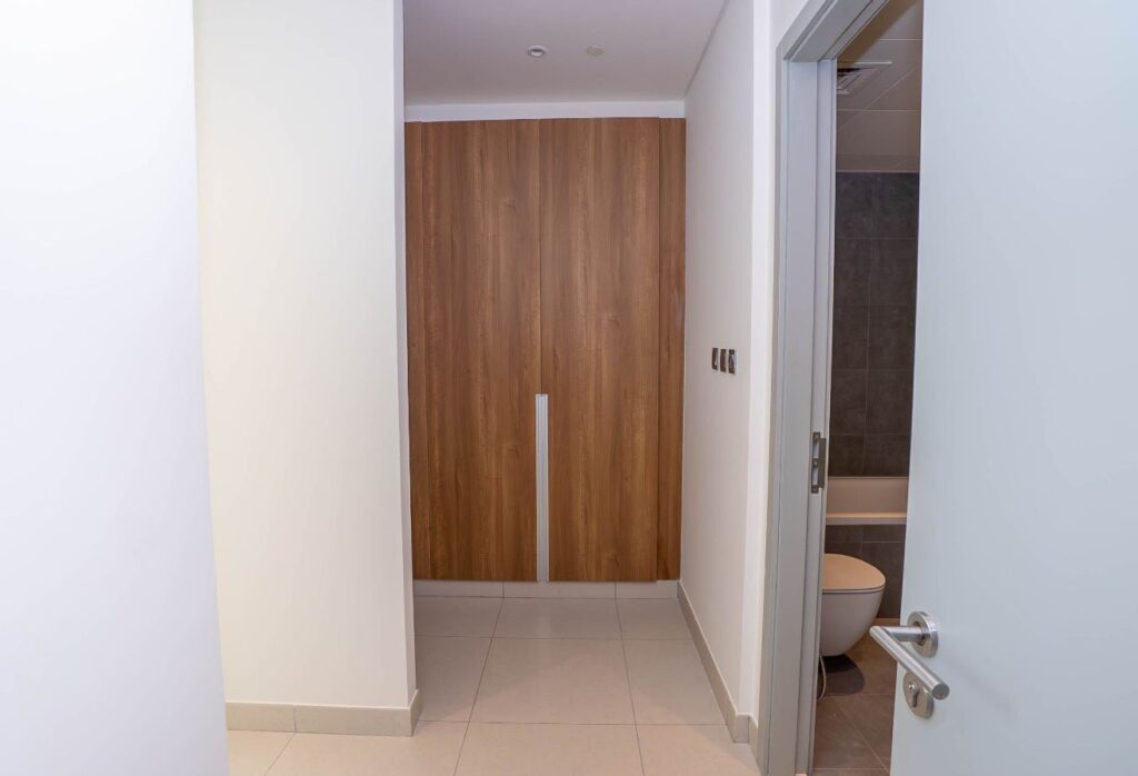Canal Residence apartment Al Reem Island 2 bedroom investment canal view