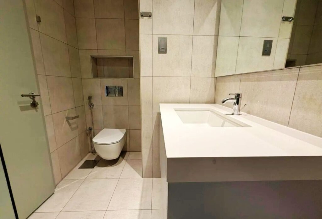 Canal Residence 1 bedroom apartment Sky Garden view Al Reem Island