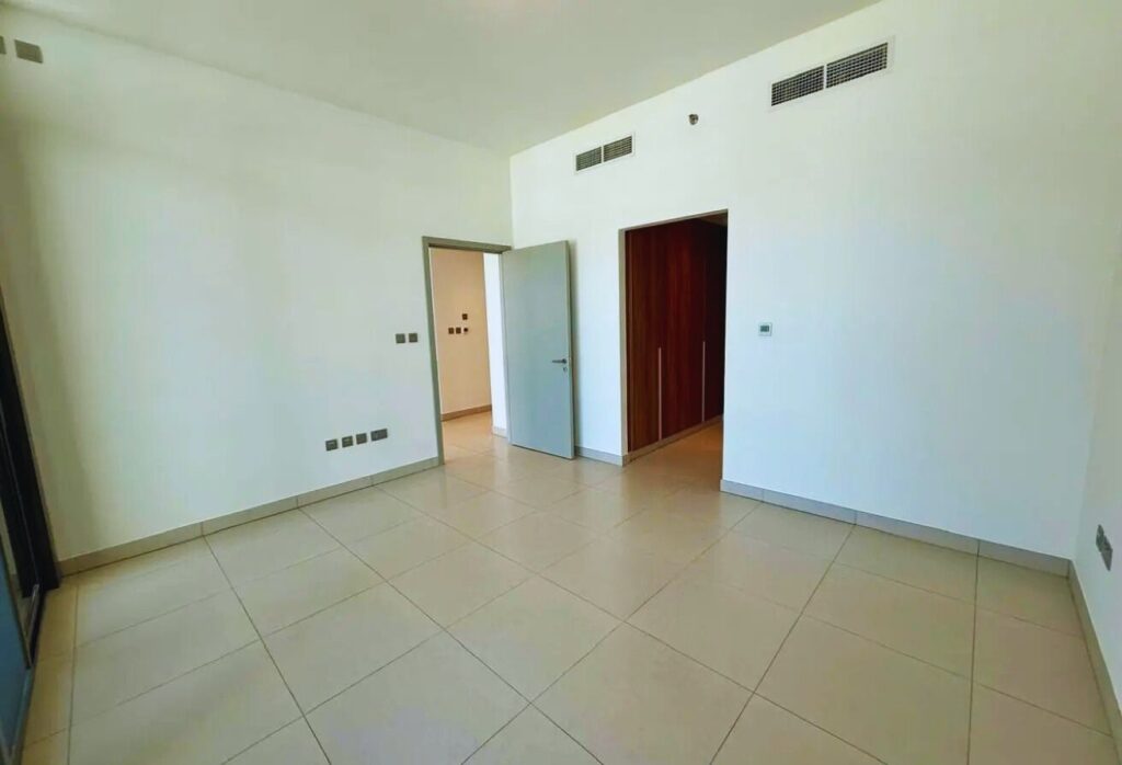 Canal Residence 1 bedroom apartment Sky Garden view Al Reem Island