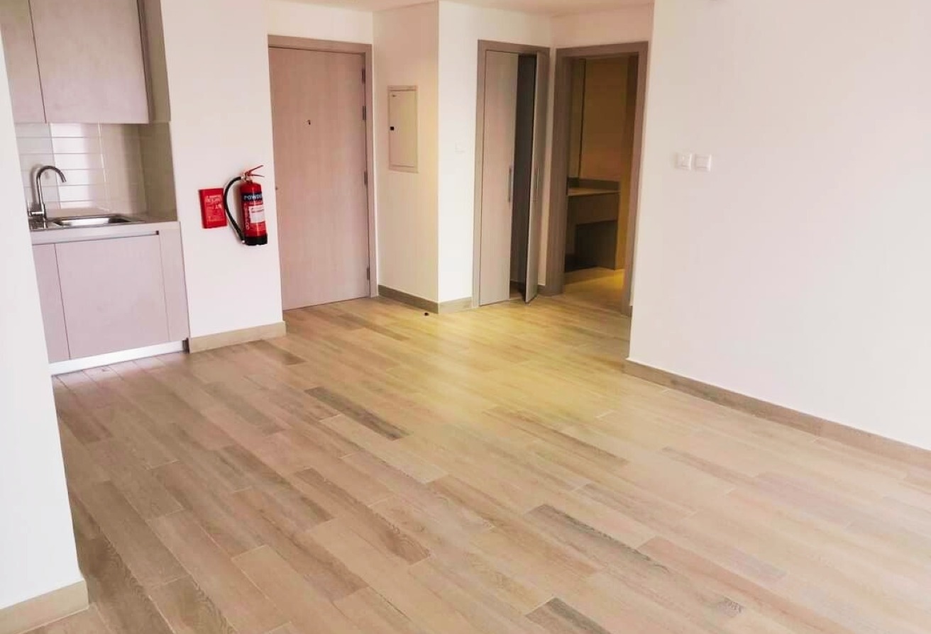 1 bedroom apartment Waters Edge Yas Island balcony view