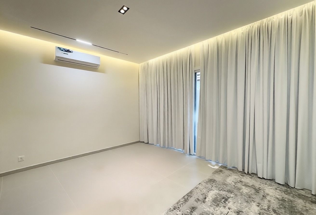 Al Reef Mediterranean townhouse upgraded 4 bedroom garden deck