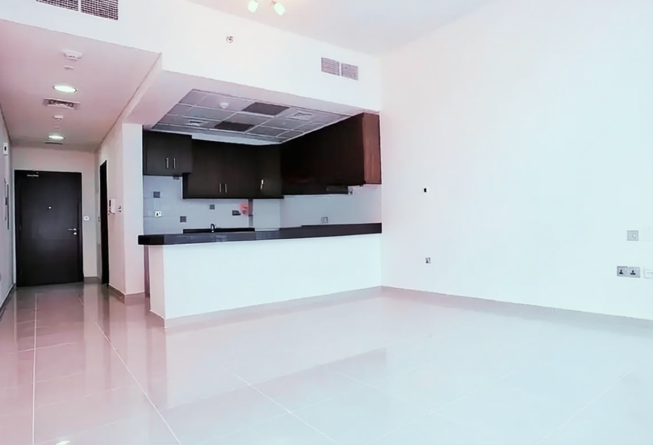 Hydra Avenue Towers studio apartment Al Reem Island community view