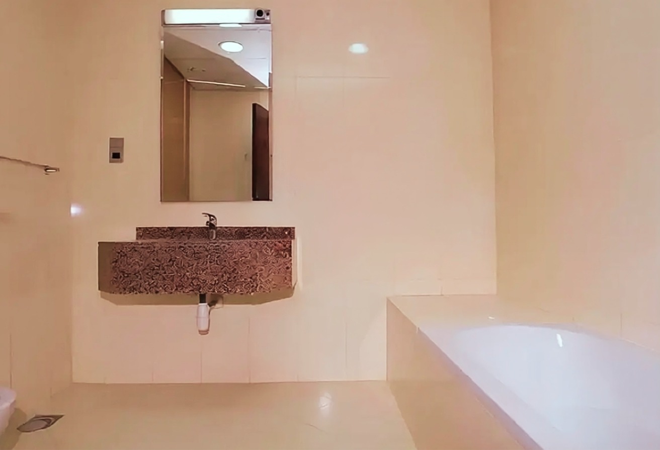 Hydra Avenue Towers studio apartment Al Reem Island community view