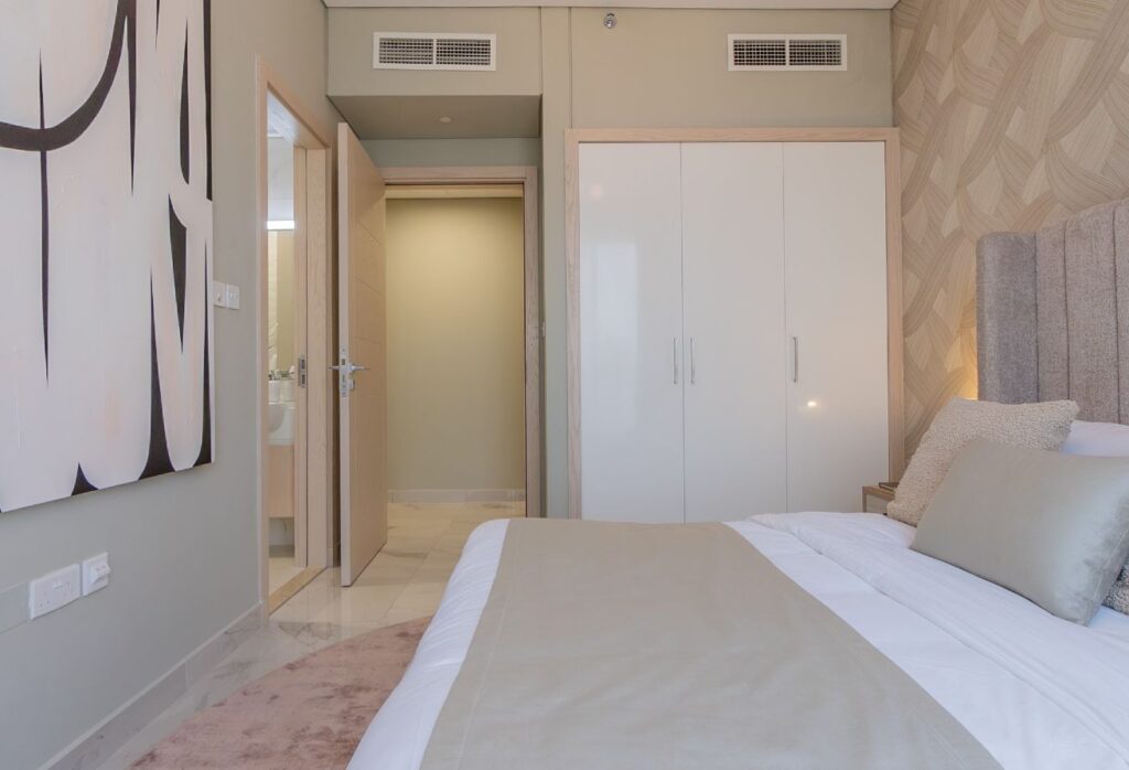 Leaf Tower apartment 3 bedroom investment Abu Dhabi waterfront