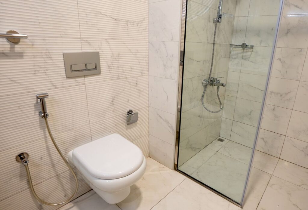 Leaf Tower apartment 3 bedroom investment Abu Dhabi waterfront