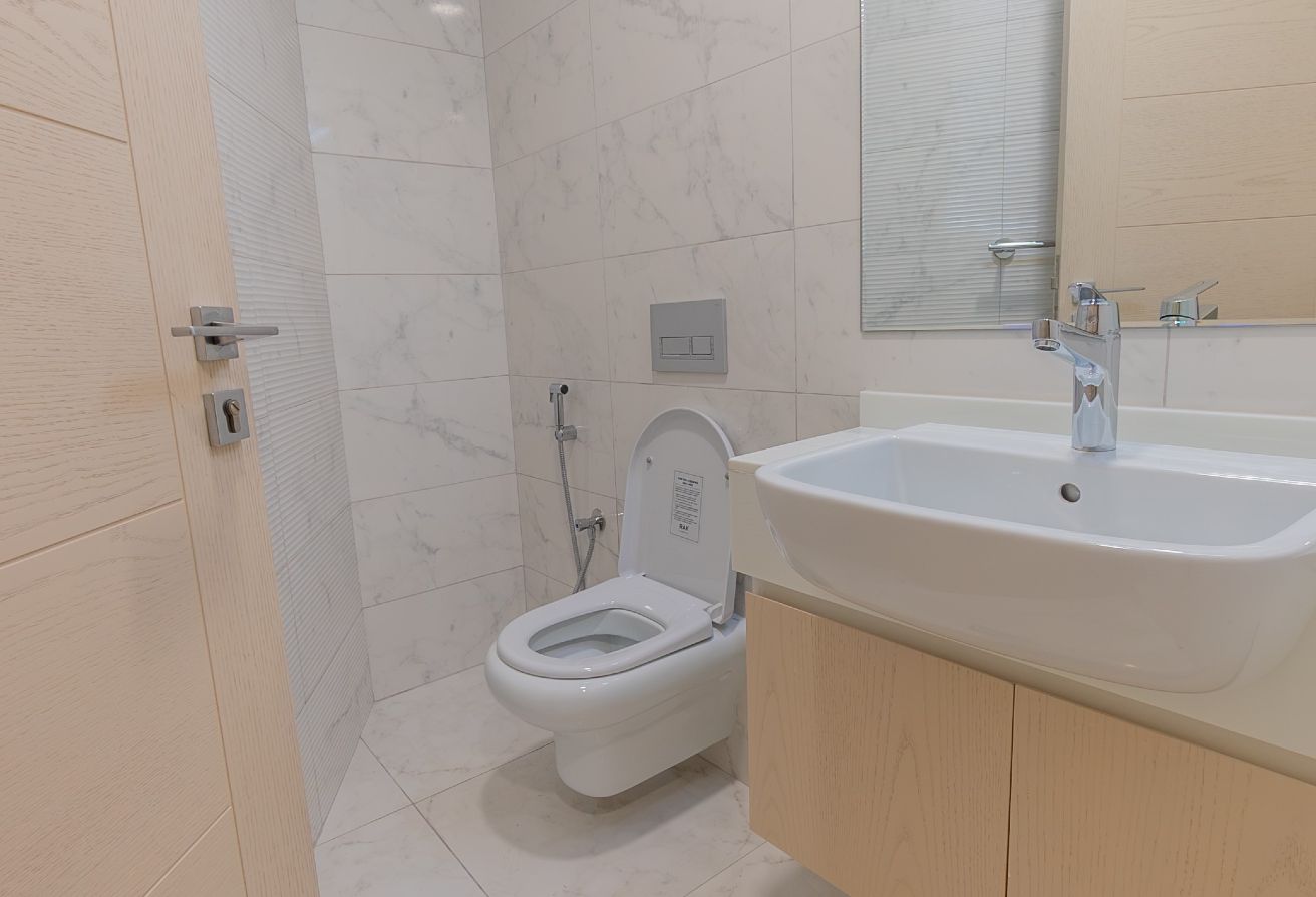 Leaf Tower apartment 3 bedroom investment Abu Dhabi waterfront