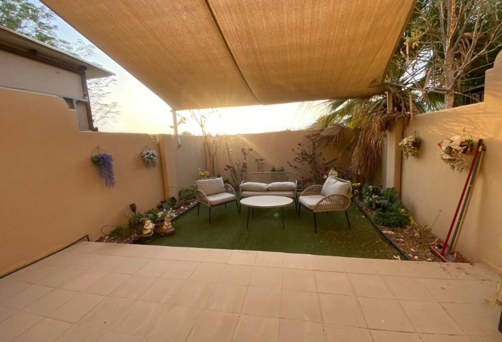 Al Reef Villas 2 bedroom villa garden Mediterranean style Abu Dhabi