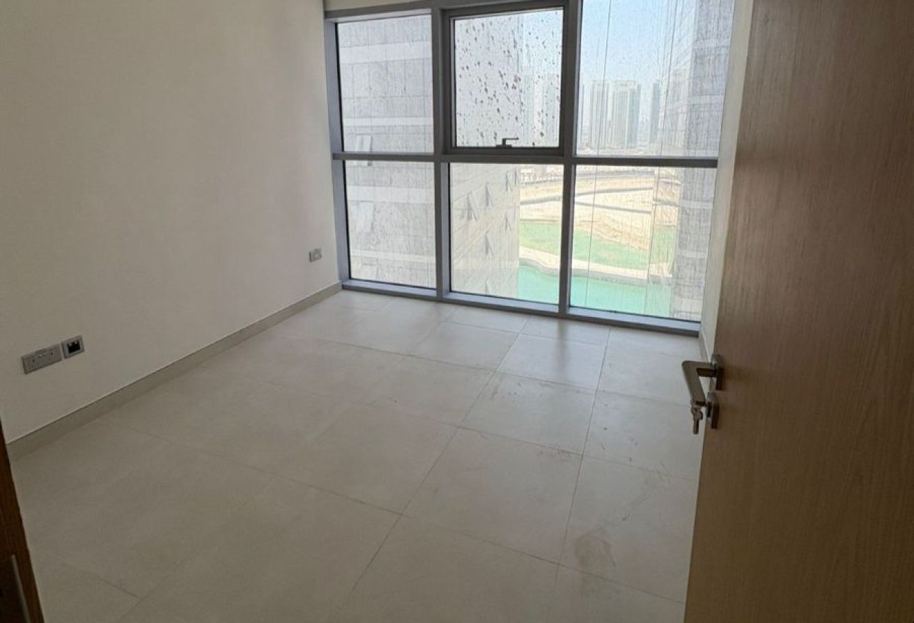 Radiant Square Boulevard apartment 2 bedroom pool view Abu Dhabi