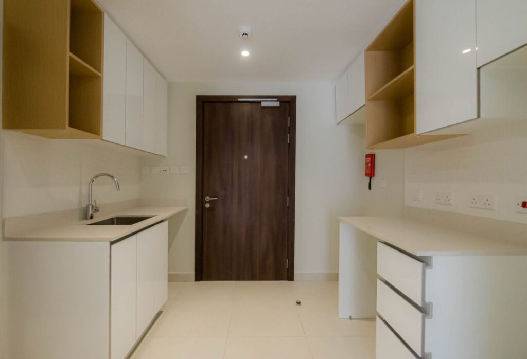 Reflection Tower B apartment studio Shams Abu Dhabi investment