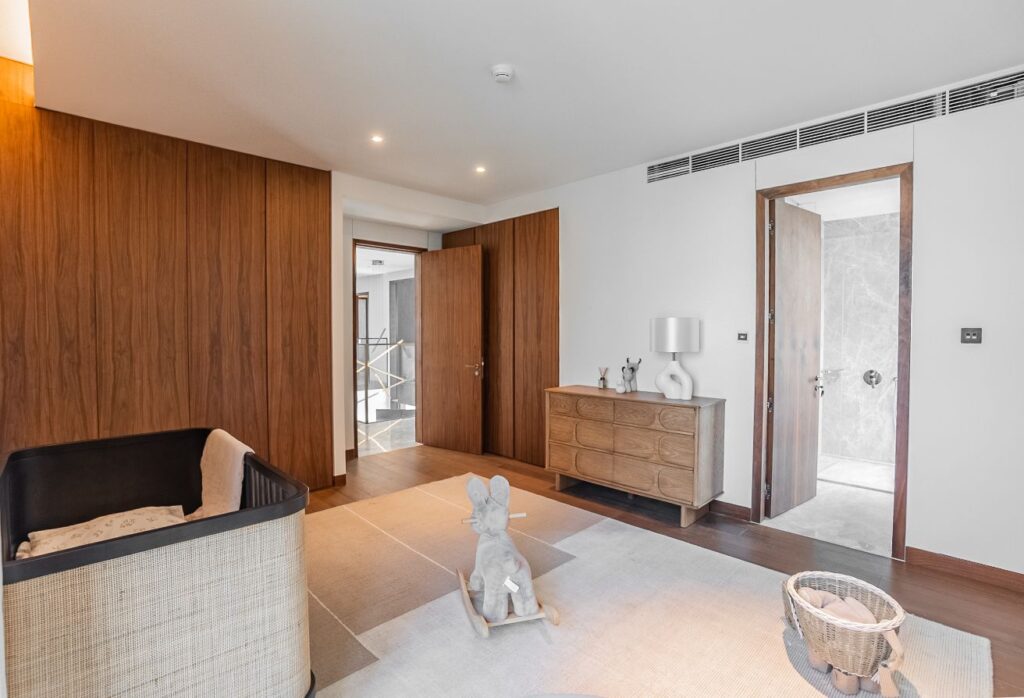 Modern villa with garden and private patio in gated Saadiyat Lagoons community