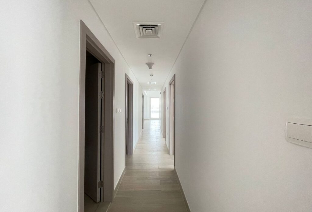 Waters Edge Yas Island 3 bedroom apartment SeaWorld view furnished corner