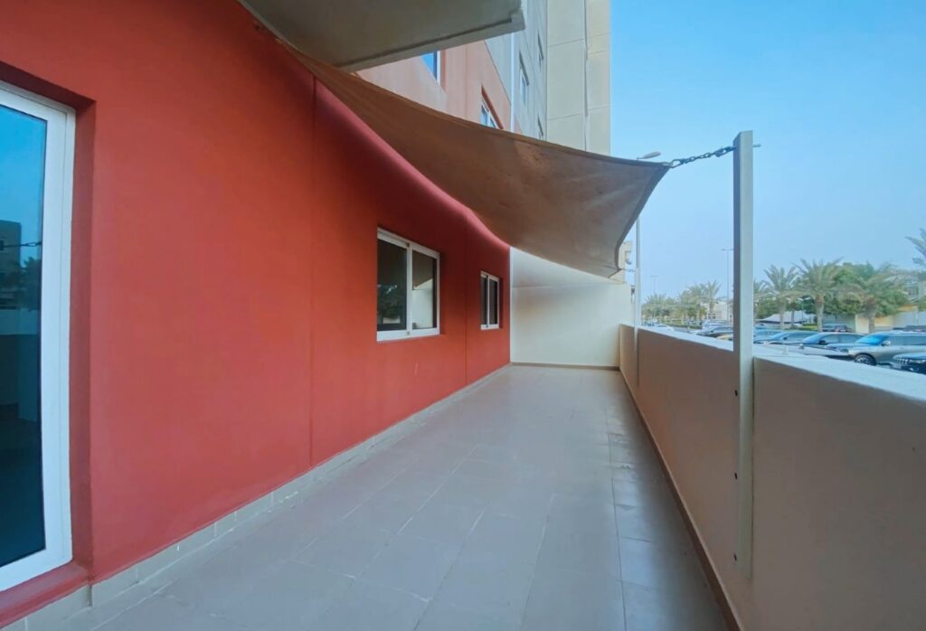 Al Reef Downtown 2 bedroom apartment terrace ground floor Abu Dhabi
