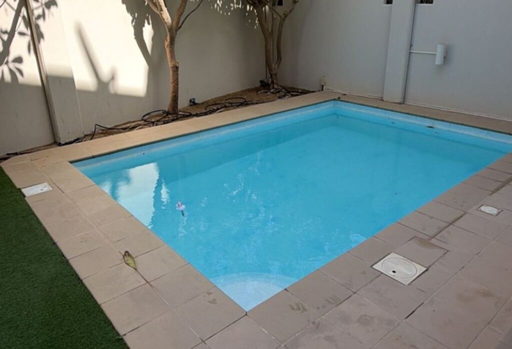 Al Reef villa 5 bedroom investment Abu Dhabi private pool garden terrace