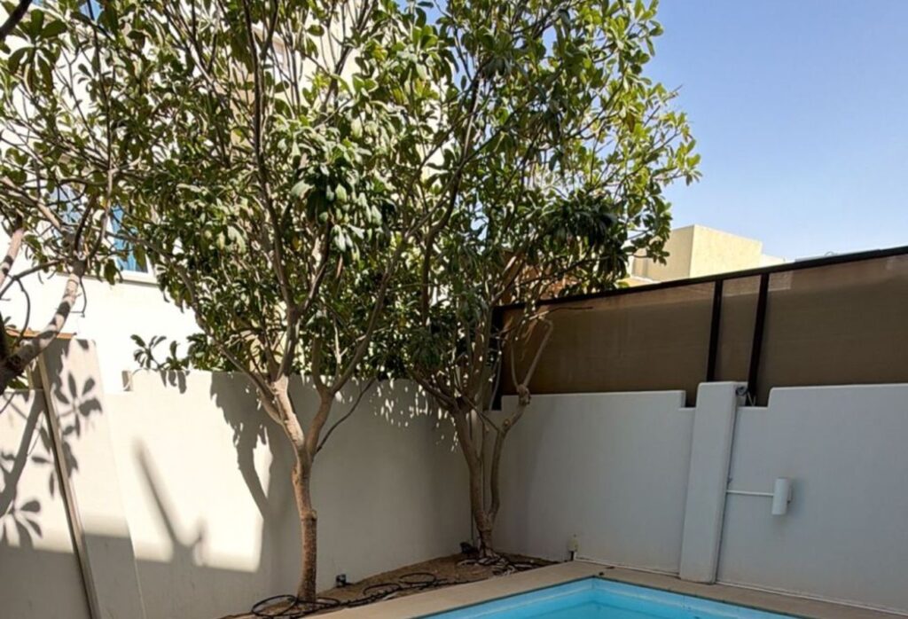 Al Reef villa 5 bedroom investment Abu Dhabi private pool garden terrace