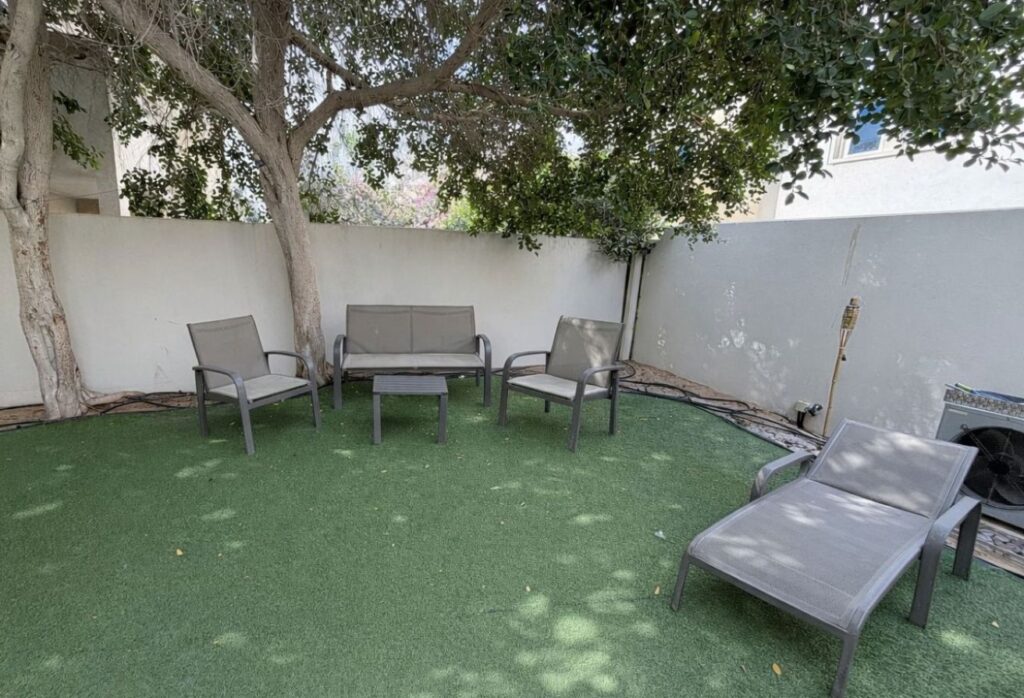 Al Reef villa 5 bedroom investment Abu Dhabi private pool garden terrace