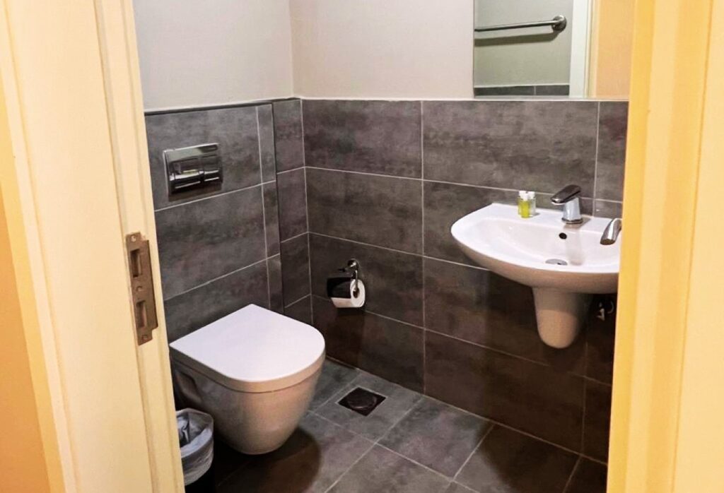 Leonardo Residences apartment Masdar City 1 bedroom investment furnished