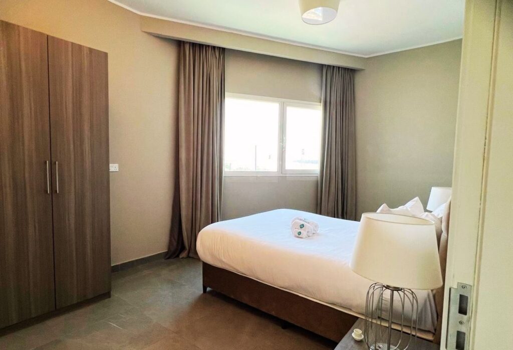 Leonardo Residences apartment Masdar City 1 bedroom investment furnished