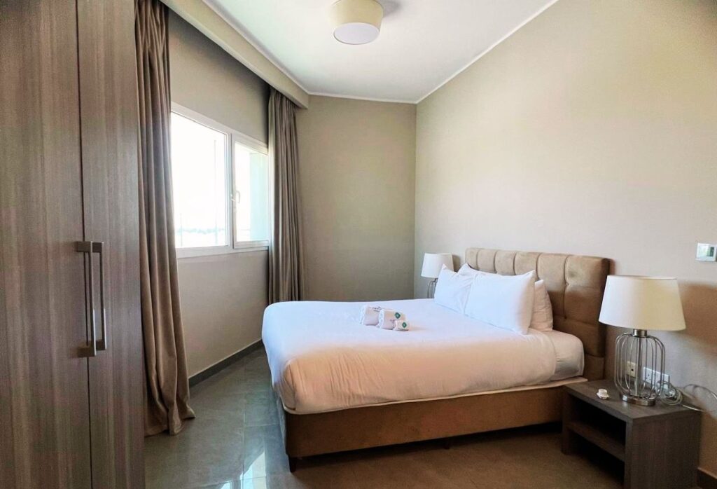 Leonardo Residences apartment Masdar City 1 bedroom investment furnished