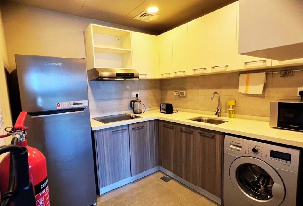 Leonardo Residences apartment Masdar City 1 bedroom investment furnished