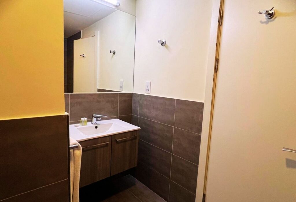 Leonardo Residences studio investment Masdar City Abu Dhabi holiday home